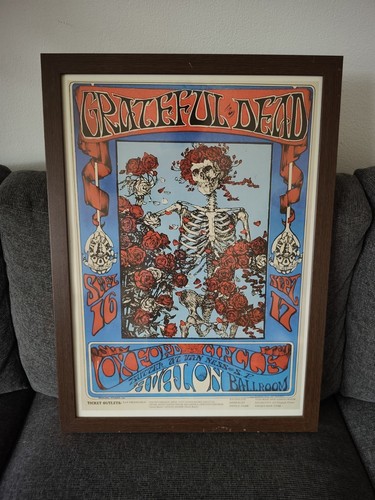 Grateful dead skelton - skelton, roses