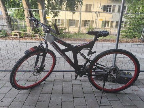 Mckenzie hill 400 mountainbike - hill,