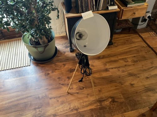 Dreibein tischlampe strahler - dreibein,