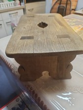 Fußbank alt Handarbeit ohne