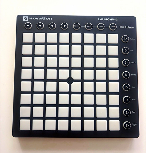 Novation launchpad mk2 - launchpad,