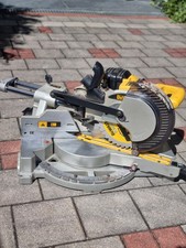 Dewalt Zug Und Kappsäge Akkusäge