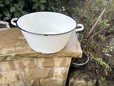 Alte Emaille Wanne rund m