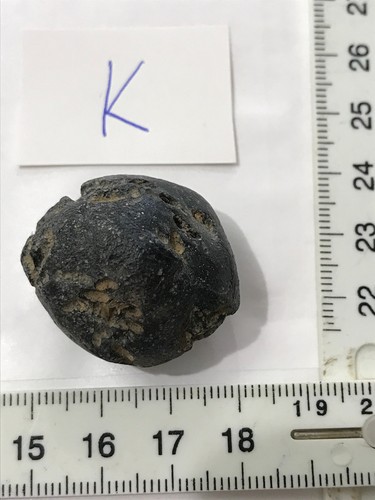 Großer schwarzer tektit - großer,