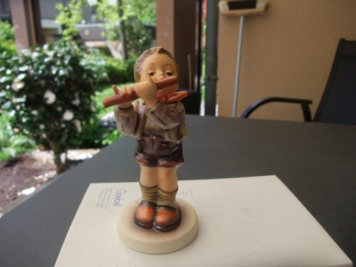 Hummelfiguren 447 - hummelfiguren,