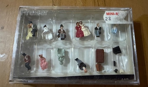 Preiser 12045 sitzende figuren - preiser,