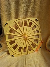 XH09 - Tupperware - Snack