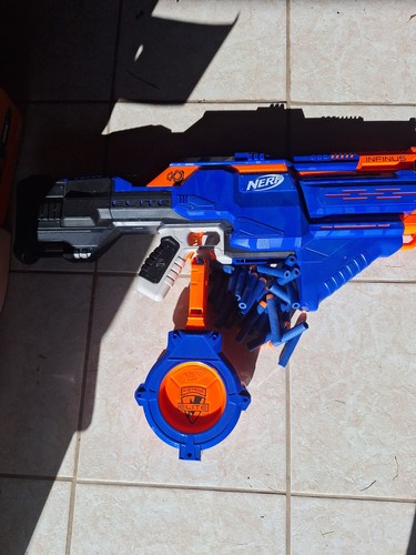 Nerf elite infinus - elite,