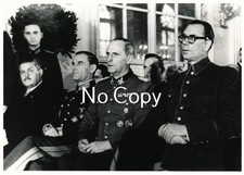 Foto WK2 Andrei Andrejewitsch Wlassow am 14.11.1944 auf der Prager Burg - X228