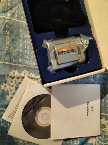 Digital camcorder 4 - dv-4, 4.0