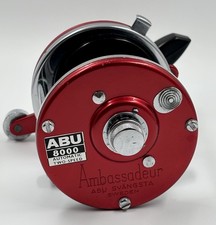 Abu 8000 Ambassadeur Vintage Angelrolle Abu Svängsta Sweden in Rot