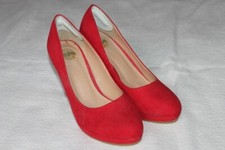 Pumps der Marke Buffalo / Größe 38 / neu