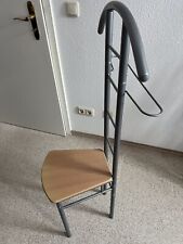 Herrendiener Kleiderständer mit Sitzfläche