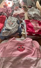 Neugeboren Baby Mädchen