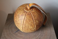 DDR Schleuderball Medizinball mit Schlaufe Leder 1kg Vintage