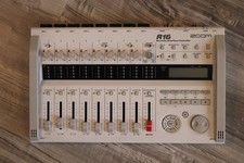 Zoom R16 Recorder Interface