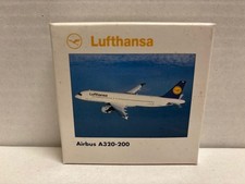 Herpa wings 500 - 1:500, a320-200