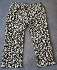 Eine lange Sommerhose in der