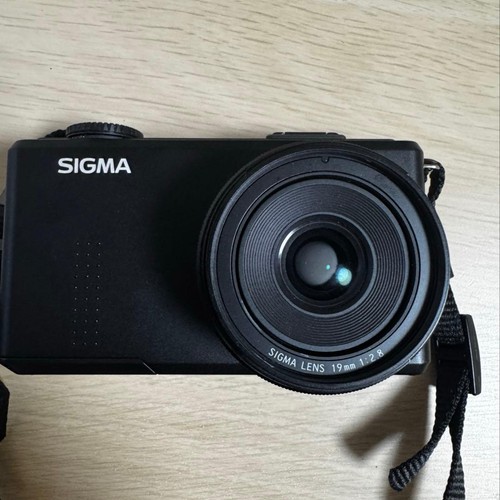 Sigma dp1 merrill - dp1,