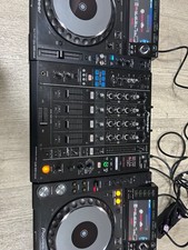 Pioneer Nexus Setup 2x Pioneer CDJ-2000(Multiplayer) 1x PioneerDJM-900 (Mixer)