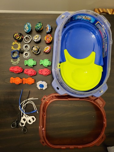 Beyblade burst rise arena - burst,
