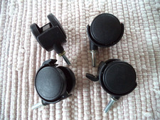 4 Möbelrollen zum Stecken - 2 davon mit Feststellbremse