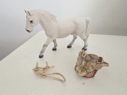 Schleich rentnerin lipizzaner - schleich,