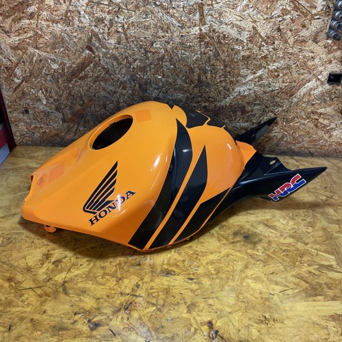 Honda cbr1000rr fireblade 2004 - honda,