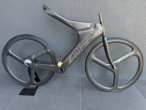 Vintage 1993 zipp 2001 - zipp,