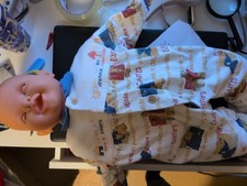 Markenlos Puppe 57 cm.