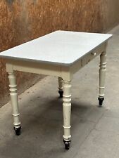 alt Jugendstil Tisch Esstisch Vintage Tisch mit Holz Beine und Pressholz Top