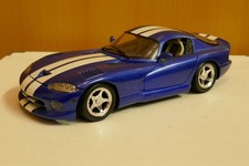 Maisto Dodge Viper GTS Coupe Maßstab 1:18 Weiß Blau