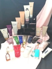 Adventskalender -24 Luxusartikel - Damen - Duschgels - Bodylotionen - Miniaturen