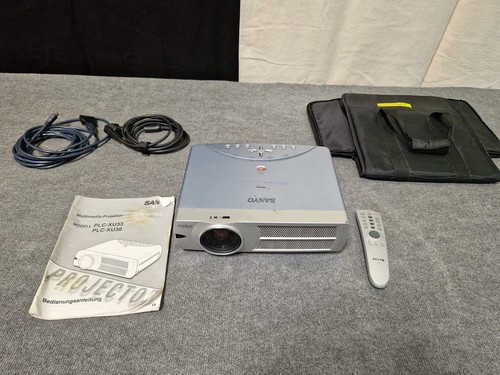Sanyo plc xu38 - sanyo, lcd
