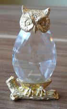 Eule mit Goldaplikationen