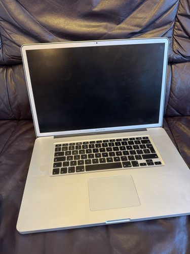 Macbook pro 2009 - pro, 17"
