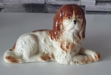Alte Porzellanfigur Hund
