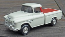 1955 Chevy Cameo Pickup  Ertl 2155, 1:43,Top- Zustand,mit OVP.