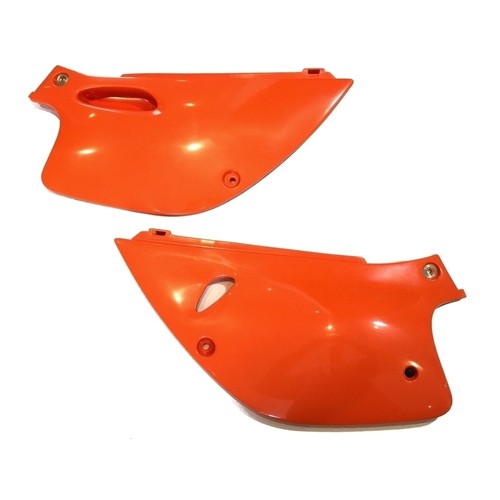 Seitenteile hinten orange