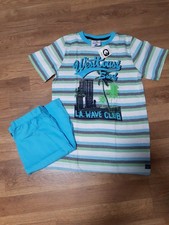 Kurzer Pyjama, Schlafanzug