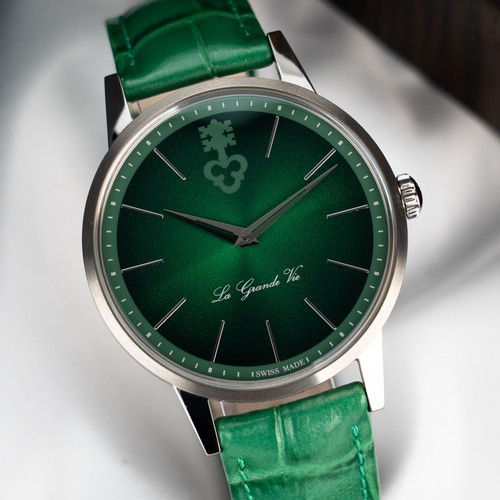 Corum grande vie - grande, green