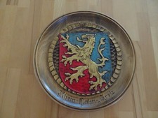 geschnitzter Wappenteller Rhein-Lahn-Kreis, Durchmesser 29 cm