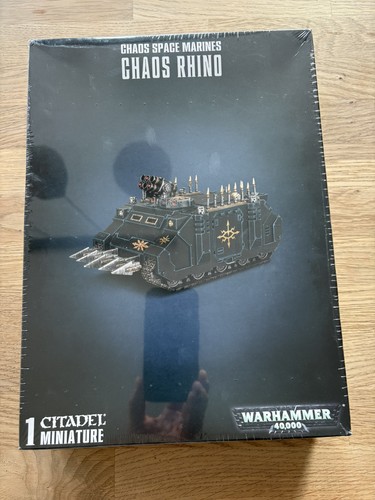 Warhammer 40k chaos rhino - warhammer,