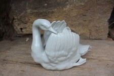 figürliche Schwan Schale Wagner & Apel Porzellan 70er Jahre DDR