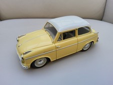 Revell Lloyd Alexander TS