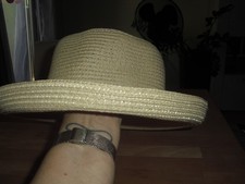 Nicht getragen: Strohhut, Sommerhut: Innendurchmesser 18 cm