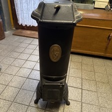 Antiker schwerer Kanonenofen aus Gusseisen, original!