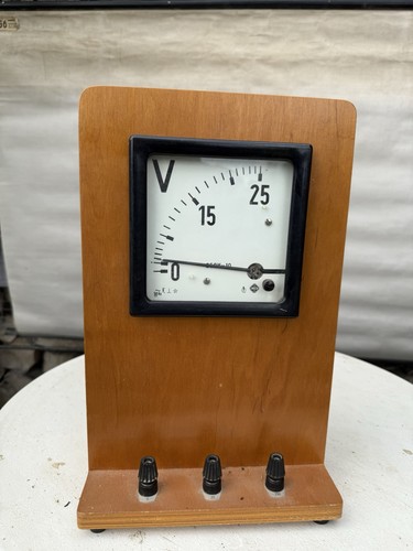 Demonstrationsvoltmeter