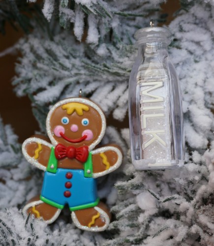 Hallmark keepsake ornament tis - keepsake,