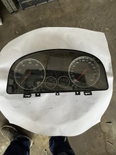 Original VW Touran 1,6 FSI 1T0920872E  Tacho Kombiinstrument Tachometer 